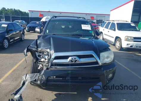 2006 Toyota 4Runner Sr5 V6 z USA, uszkodzony, nr VIN JTEZU14R260080612